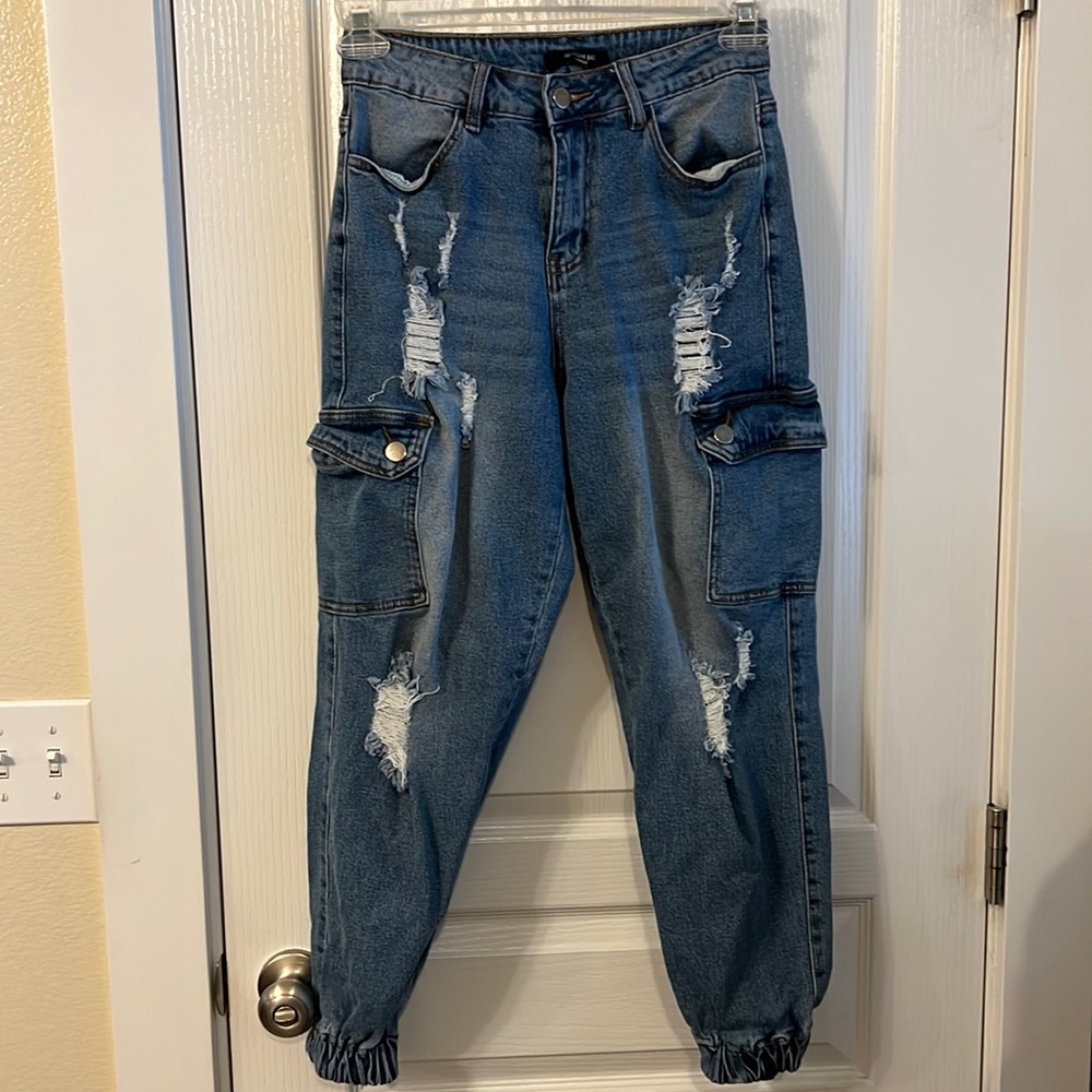 American Bazi Distressed CargoJogger Women’s Size Small
